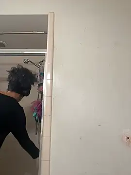 starrynikki online show from 02/16/25, 03:16