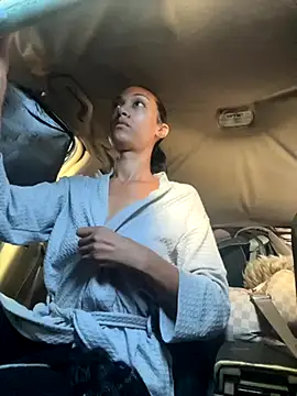 starrynikki online show from 09/29/25, 03:06