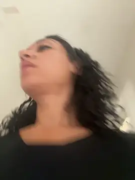 starrynikki online show from 10/29/25, 04:09