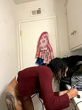 starrynikki online show from 11/05/25, 05:13