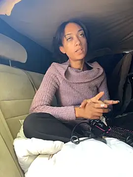 starrynikki online show from 11/13/25, 03:55