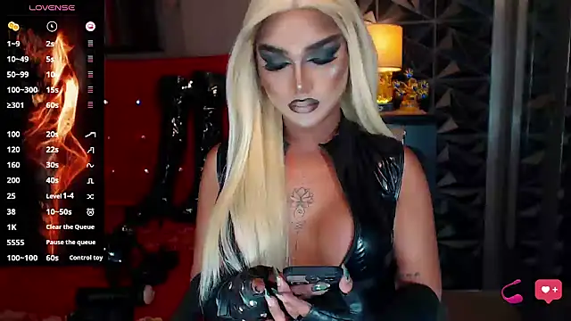 NatalyaFox online show from 03/15/25, 07:31