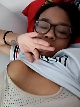 XMara online show from 02/09/25, 10:32