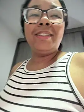 XMara online show from 10/15/25, 05:13