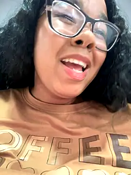 XMara online show from 10/16/25, 05:25