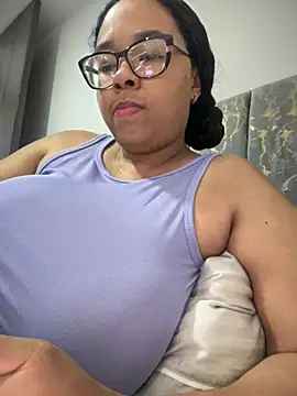 XMara online show from 10/24/25, 02:13