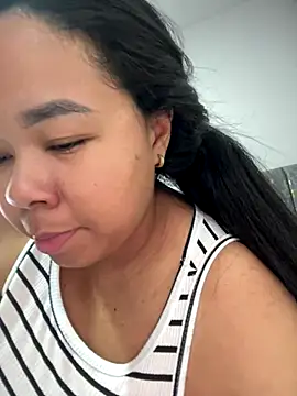 XMara online show from 11/05/25, 05:57