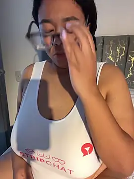 XMara online show from 03/18/26, 04:32