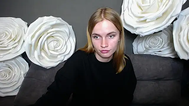 MargaritaKiss online show from 10/11/25, 07:23