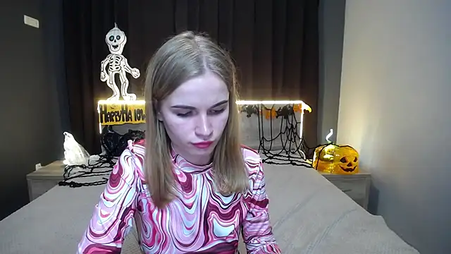 MargaritaKiss online show from 10/29/25, 08:10