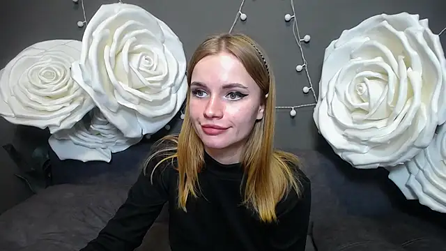 MargaritaKiss online show from 12/05/25, 07:54