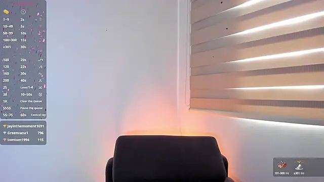 thaliacollins online show from 12/16/24, 02:05