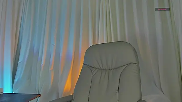 Snapshot of matt_benji chatting on 03/07/25, 12:26 matt benji online show from 03/07/25, 12:26