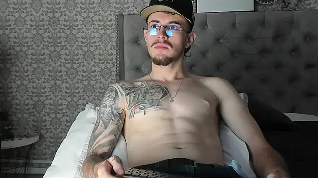 CodyWalkerR online show from 01/10/26, 05:26