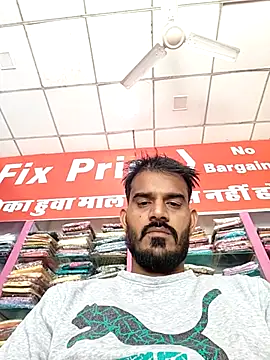 Snapshot of absoluteright chatting on 02/23/25, 07:22 absoluteright online show from 02/23/25, 07:22