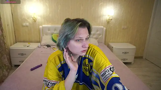 LunaaMayy online show from 02/05/26, 10:58