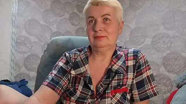 NicoleOlla online show from 02/19/26, 02:57