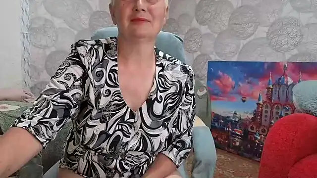 Snapshot of NicoleOlla chatting on 05/09/26, 03:01 NicoleOlla online show from 05/09/26, 03:01