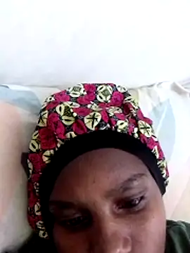 Ebonyyprincess online show from 11/24/25, 08:08