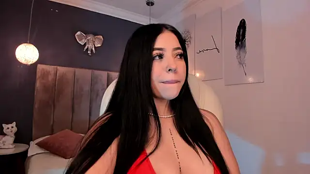 Maaiitee online show from 12/05/24, 01:06