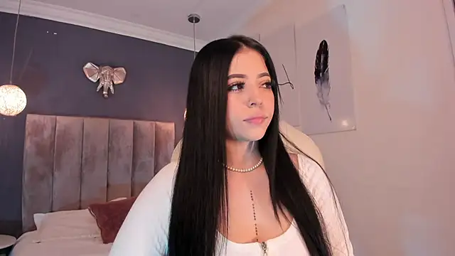 Maaiitee online show from 12/21/24, 11:44