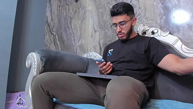 Liam Kleiin online show from 03/11/25, 11:33