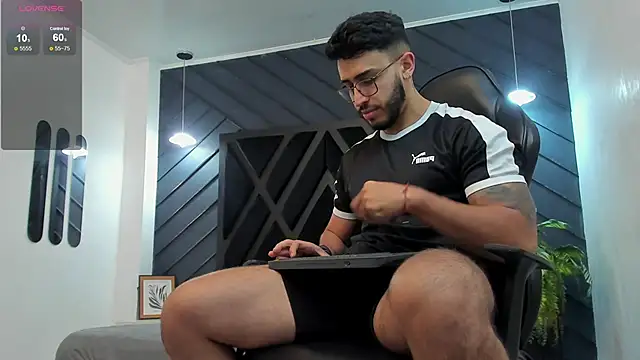 Liam Kleiin online show from 11/07/25, 11:21