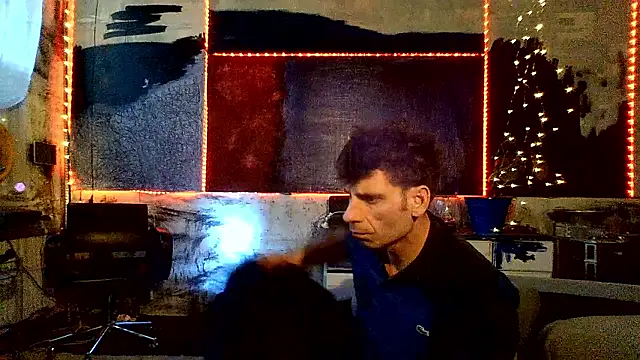 RoomBlueWhite online show from 04/10/26, 10:20