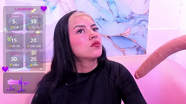 Snapshot of taylor_cupper chatting on 09/17/25, 03:52 taylor cupper online show from 09/17/25, 03:52