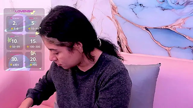 Snapshot of taylor_cupper chatting on 11/12/25, 04:24 taylor cupper online show from 11/12/25, 04:24