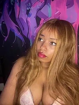 Snapshot of lovekaylaa chatting on 09/10/25, 04:12 lovekaylaa online show from 09/10/25, 04:12