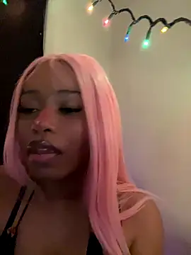 Snapshot of lovekaylaa chatting on 11/22/25, 05:06 lovekaylaa online show from 11/22/25, 05:06