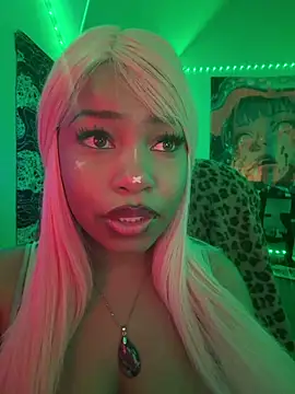 Snapshot of lovekaylaa chatting on 11/30/25, 11:47 lovekaylaa online show from 11/30/25, 11:47