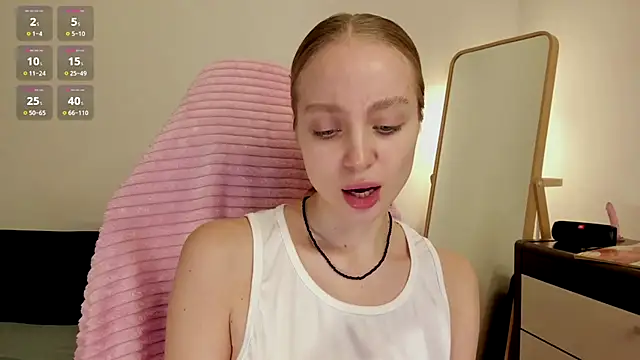 Snapshot of _LISA_BABYMETAL_ chatting on 12/08/24, 12:19 LISA BABYMETAL online show from 12/08/24, 12:19