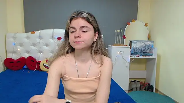 TinaRedly online show from 11/26/25, 11:39