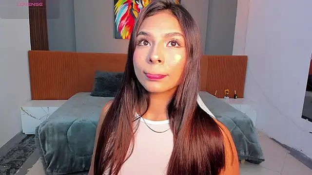 amira cute2 online show from 11/16/25, 09:04