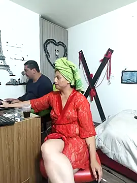 hotandfierylatinos2023 online show from 09/29/25, 09:47