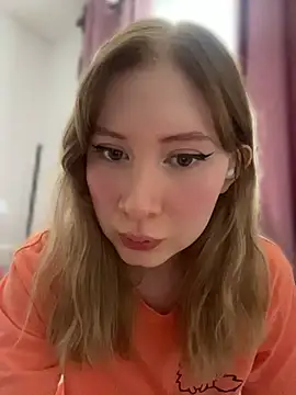 Snapshot of Gin_Lilah chatting on 06/23/26, 10:08 Gin Lilah online show from 06/23/26, 10:08