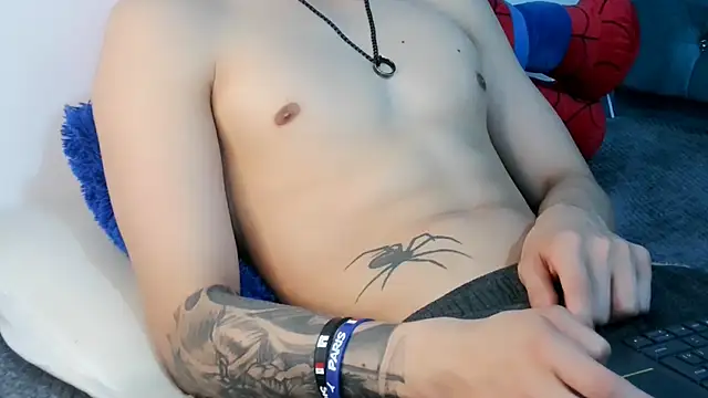  Thomas hot  online show from 03/05/26, 04:41