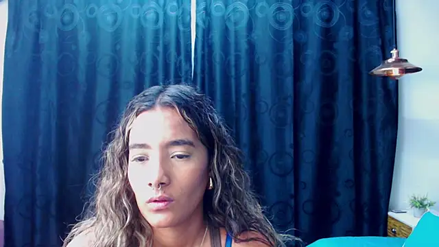 megan collins96 online show from 02/23/25, 04:57