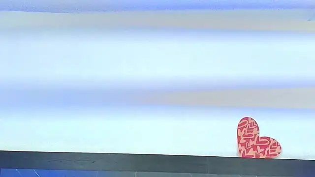 Snapshot of charlottebrowns_ chatting on 01/11/25, 10:51 charlottebrowns online show from 01/11/25, 10:51