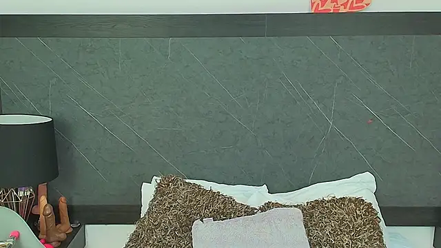 Snapshot of charlottebrowns_ chatting on 01/25/25, 12:37 charlottebrowns online show from 01/25/25, 12:37