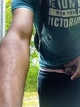 maleesa online show from 09/19/25, 05:20