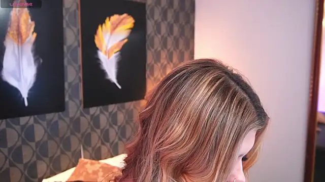 SharomRoss online show from 07/17/26, 07:30