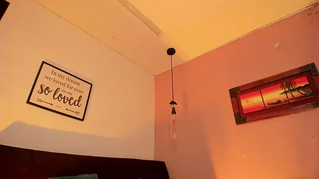 ArianaBaker online show from 11/07/25, 12:49