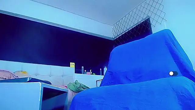 bellatrixx 69 online show from 11/20/25, 11:32