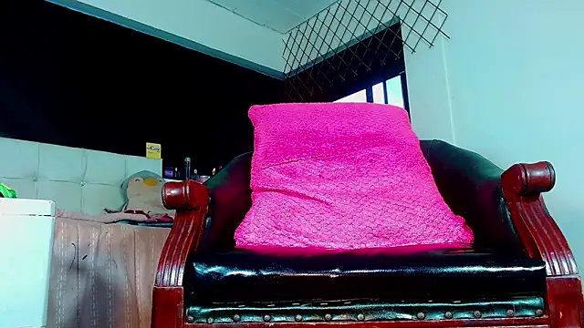 bellatrixx 69 online show from 01/15/26, 11:26