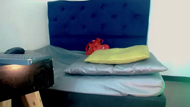 bellatrixx 69 online show from 03/14/26, 07:19