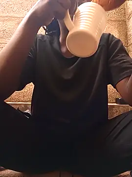 Swirly blac online show from 04/14/26, 07:03