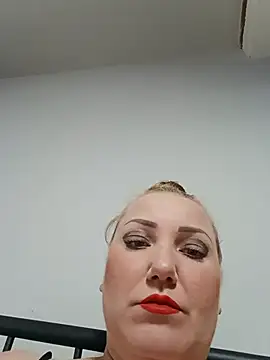Semprefedele online show from 06/24/26, 09:03